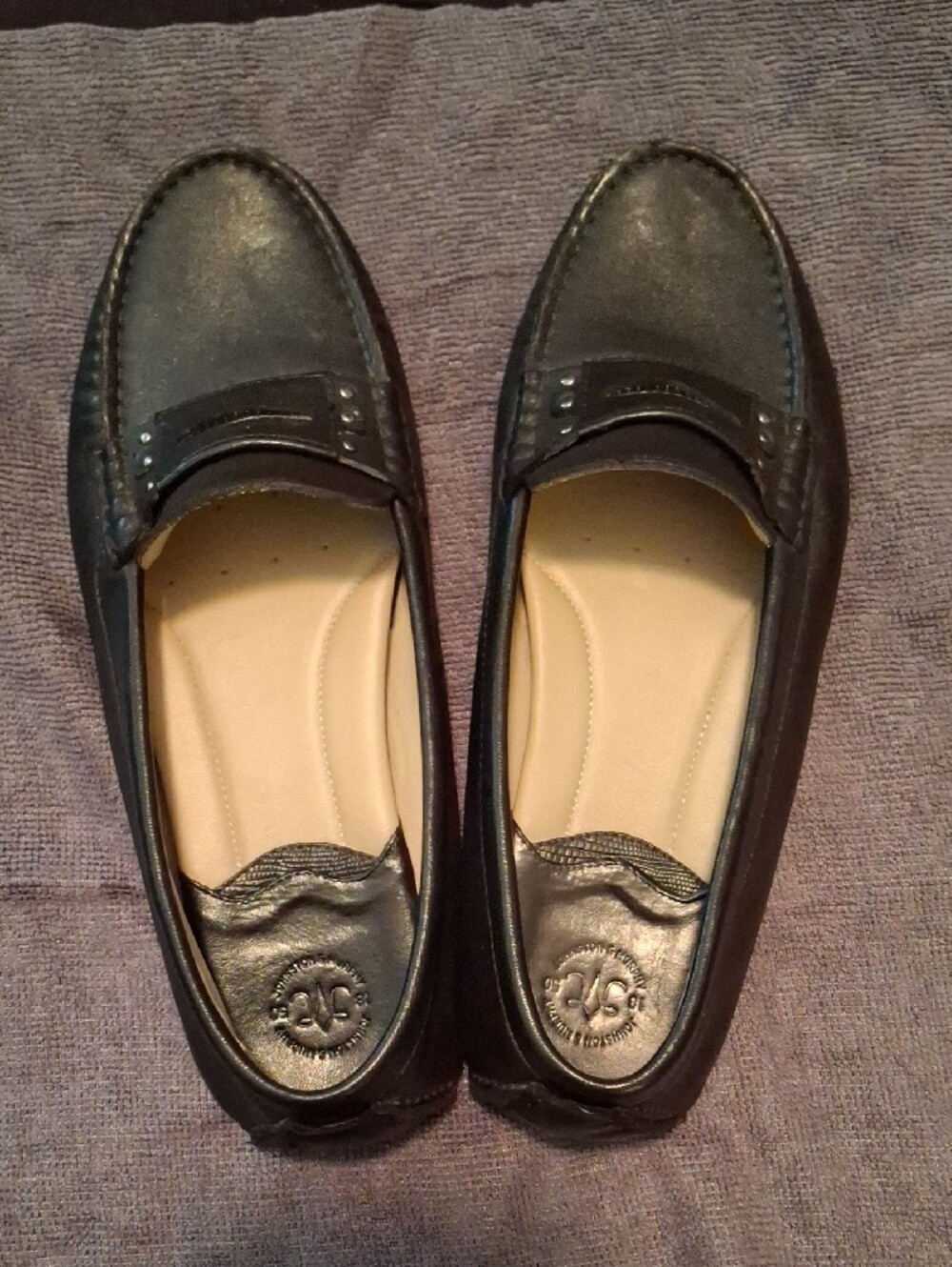 Women's Black Leather Slip-On Loafers with Stud Detail - Picture 6 of 6